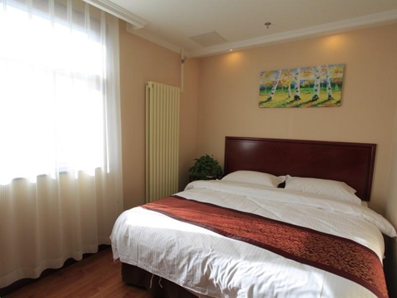 โรงแรมกรีนทรี อินน์ ปักกิ่ง เอียนฉิง ดิสตริค เรลเวย์ สเตชั่น นอร์ท พลาซา เซาท์ ช่ายหยวน Yanqing ภายนอก รูปภาพ